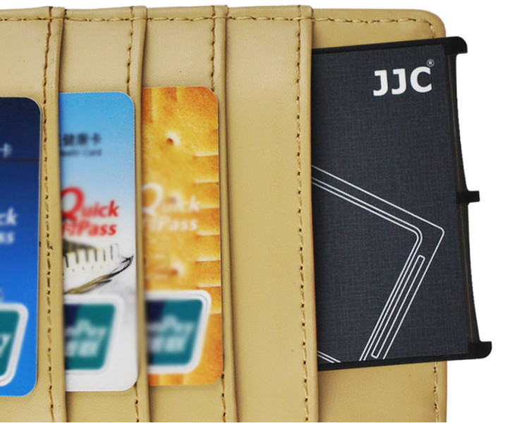 органайзер для SD Card размером с кредитную карточку