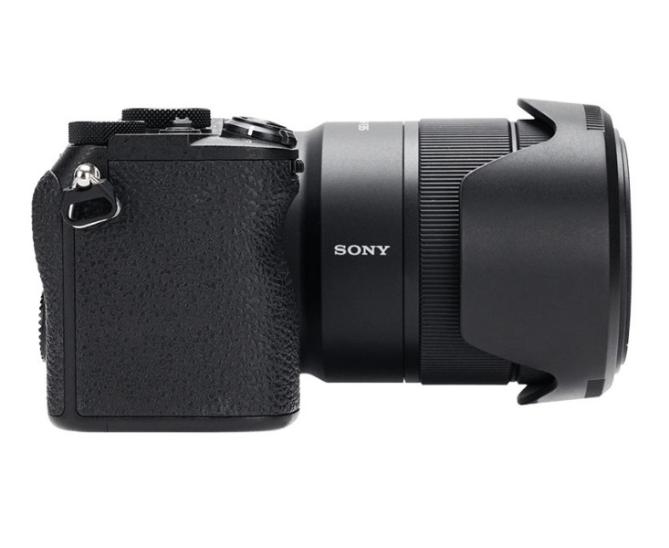 бленда объектива SEL18135