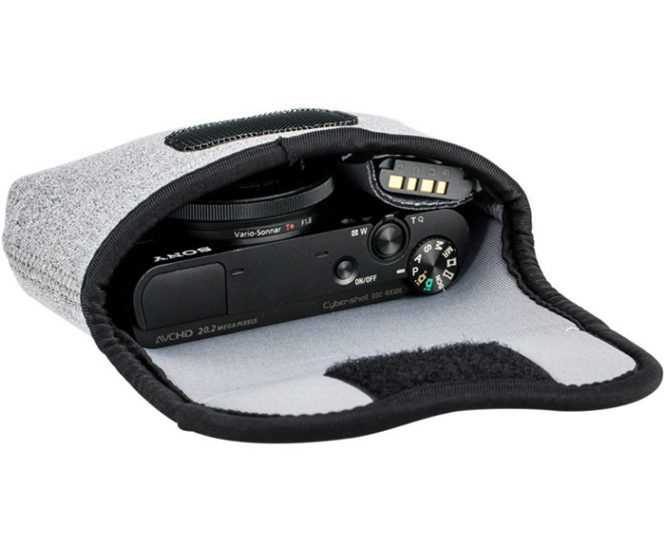 бежевый чехол для Sony RX100 VI