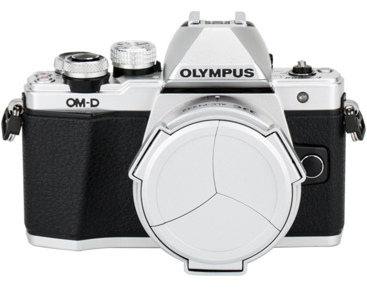 купить автоматическую крышку для Panasonic Lumix G Vario 12-32mm f/3.5-5.6 серебристую