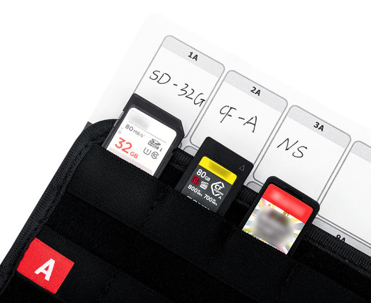 бокс защитный на 30 карт CFexpress Type A и USB флеш накопителей