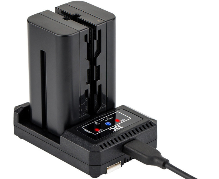 JJC DCH-NPF Зарядное USB устройство для двух аккумуляторов Sony NP-F550 / F750 / F970 / FM50 / FM500H