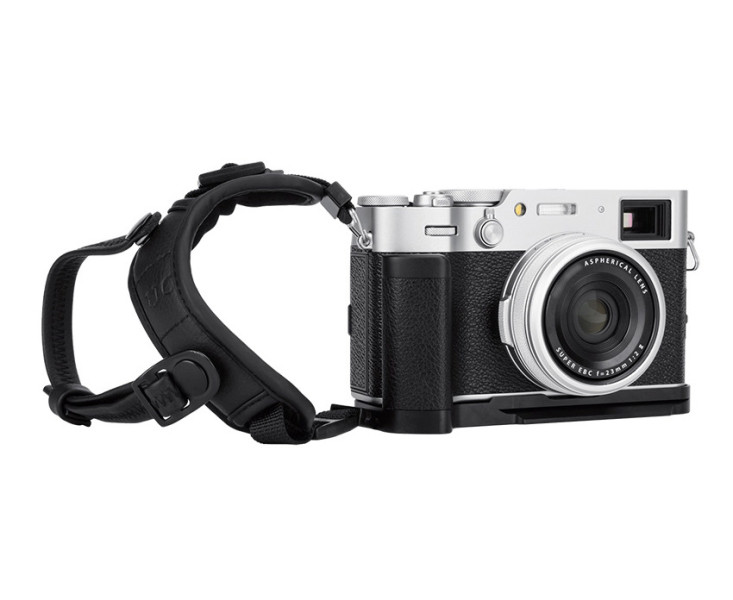 для Fujifilm X100VI дополнительный хват