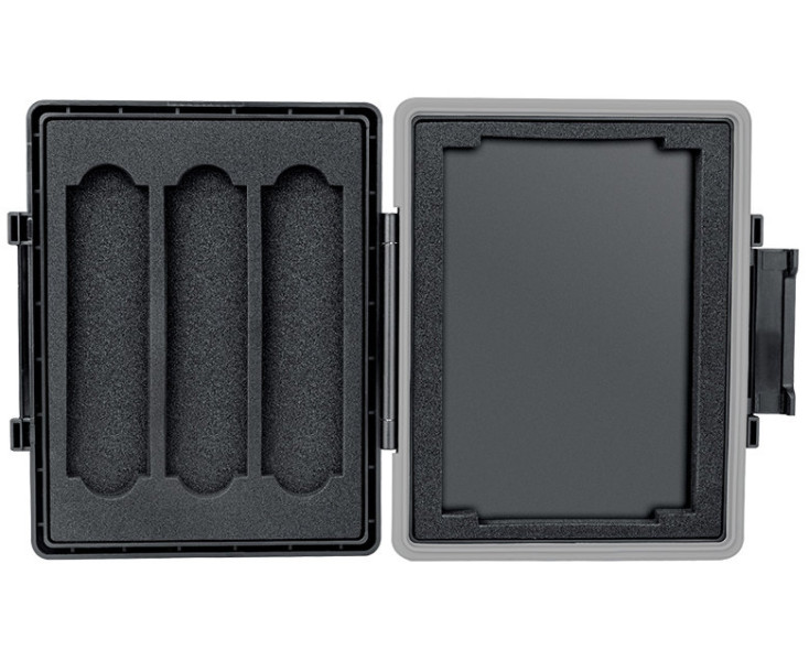 чехол на три SSD M.2 и один 2.5 дюйма