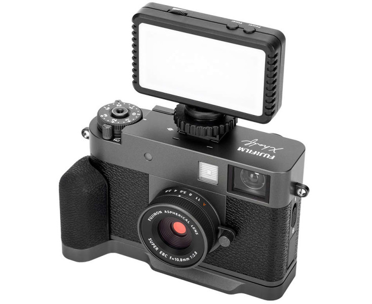 Fujifilm X Half хват в горячий башмак тёмно серый