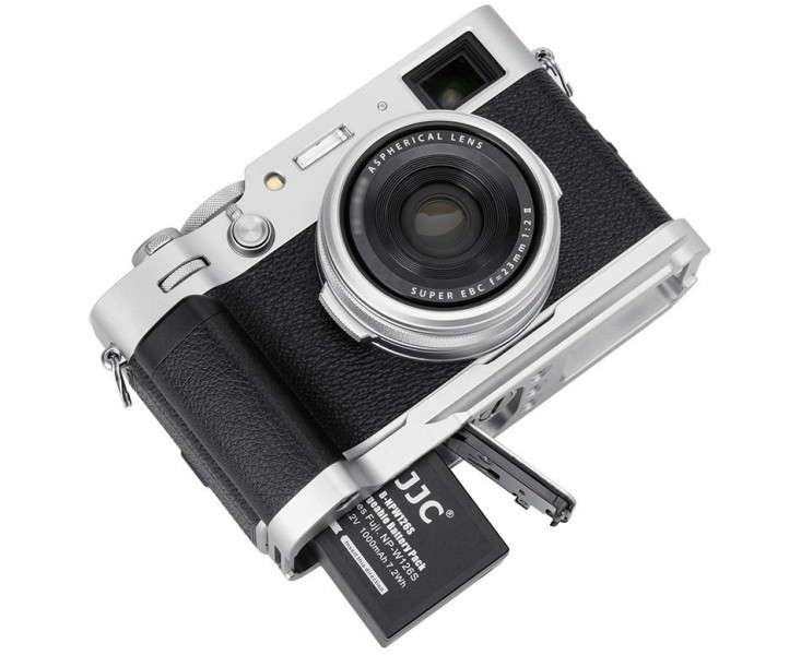 дополнительный хват для Fujifilm X100F серебристый