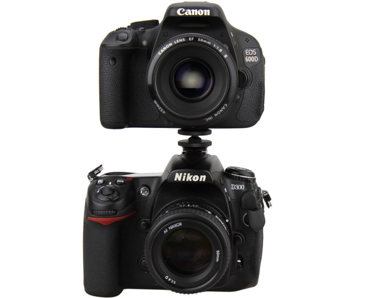 установить монитор в горячий башмак