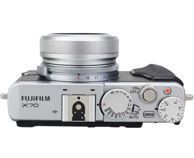 серебристая бленда Fujifilm LH-X70