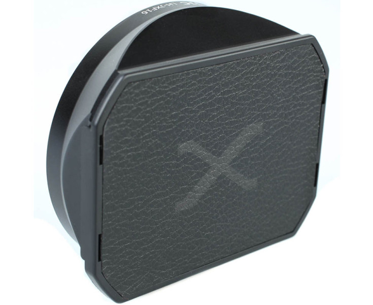 бленда Fujifilm LH-XF16 черная с крышкой