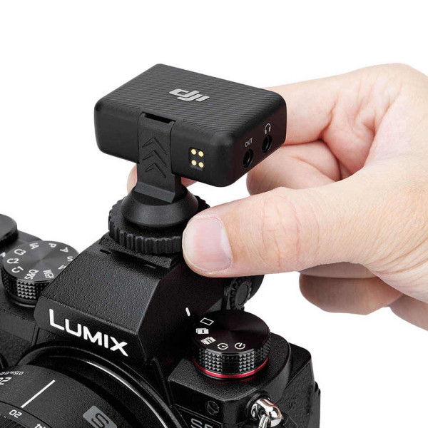 приёмник DJI Mic закрепить на камере