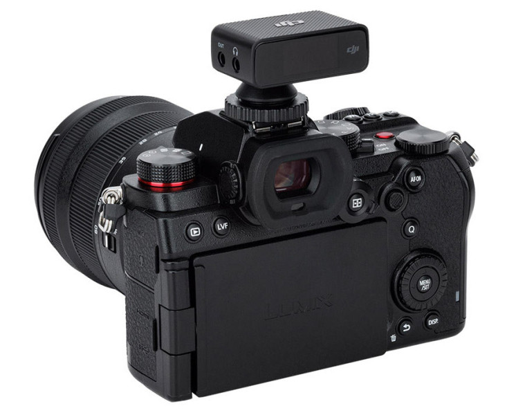 JJC HC-DM1 Адаптер для установки ресивера DJI Mic в горячий башмак камеры и штативы 1/4-20