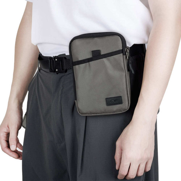 Kiwifotos KMP-SK3 ASILVER Сумка чехол для смартфона и пауэрбанка или двух смартфонов, серебристый цвет