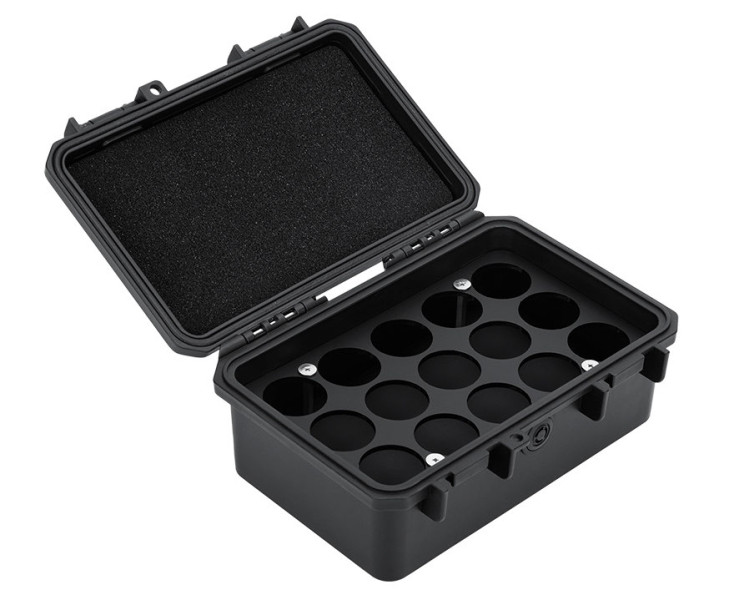 бокс ударопрочный для батареек LR14