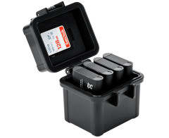 Защитный бокс на 4 аккумулятора фотокамер и одной SD и двух microSD карт памяти