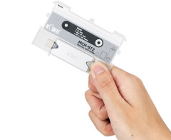 Компактный футляр для карт памяти SD и microSD дизайн под аудиокассету с OTG картридером (серый)