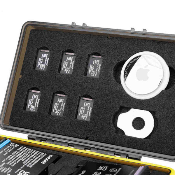 водонепроницаемый бокс на две батареи Insta360 X5 и microSD