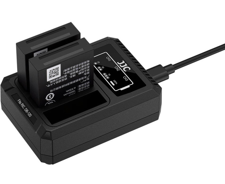 зарядить три аккумулятора Ricoh DB-120