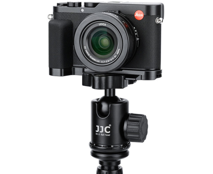 для Leica D-Lux 8 дополнительный хват