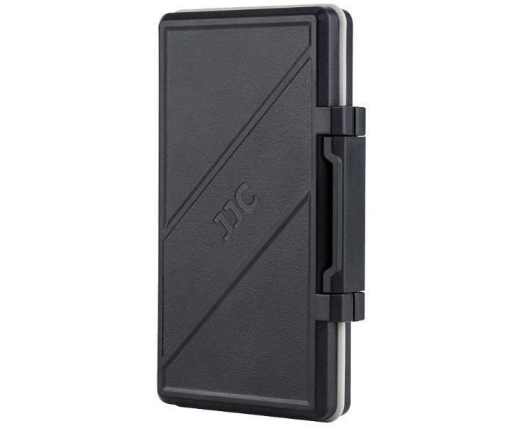 в чем хранить XQD карты памяти