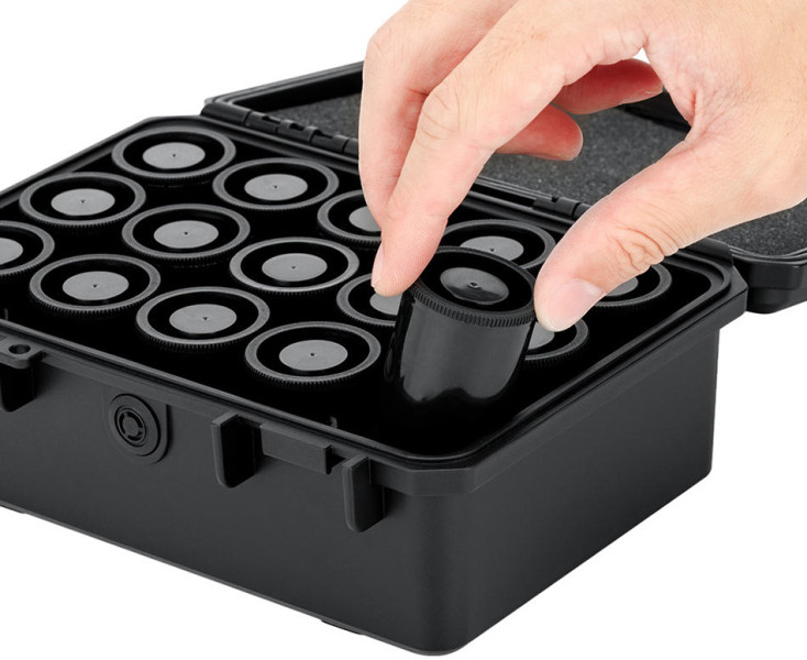 JJC JBC-15X135 Защитный бокс на пятнадцать кассет 35 миллиметровой фотоплёнки