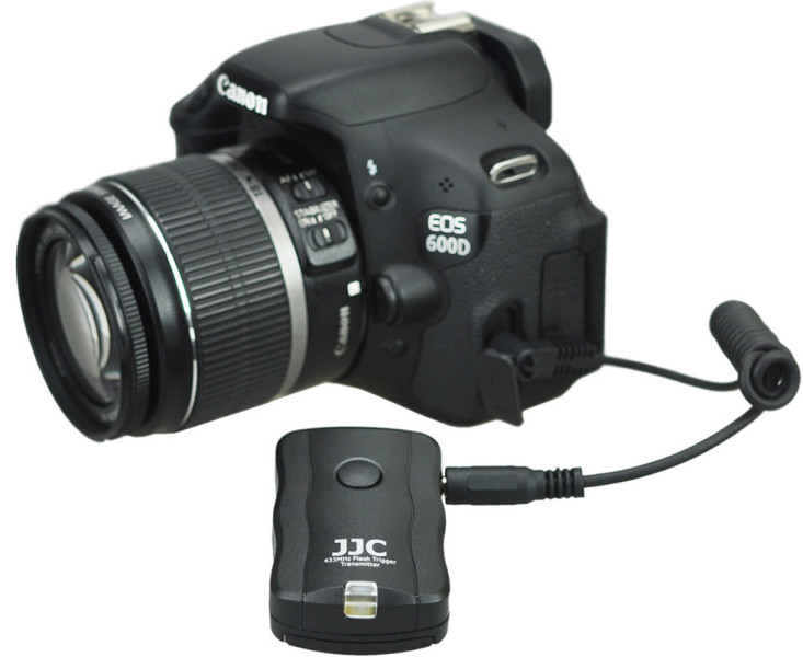 беспроводной радиосинхронизатор для вспышки и фотокамеры