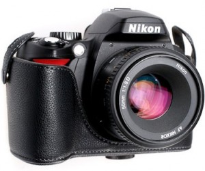 купить чехол для Nikon D3000