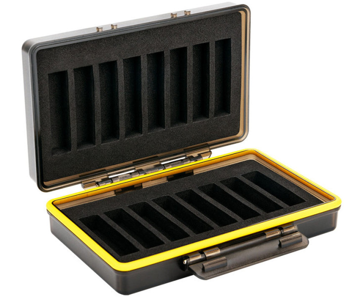 защитный бокс на шестнадцать аккумуляторов AAA LR03