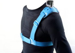 Крепление на плечо для экшн камер (синее)