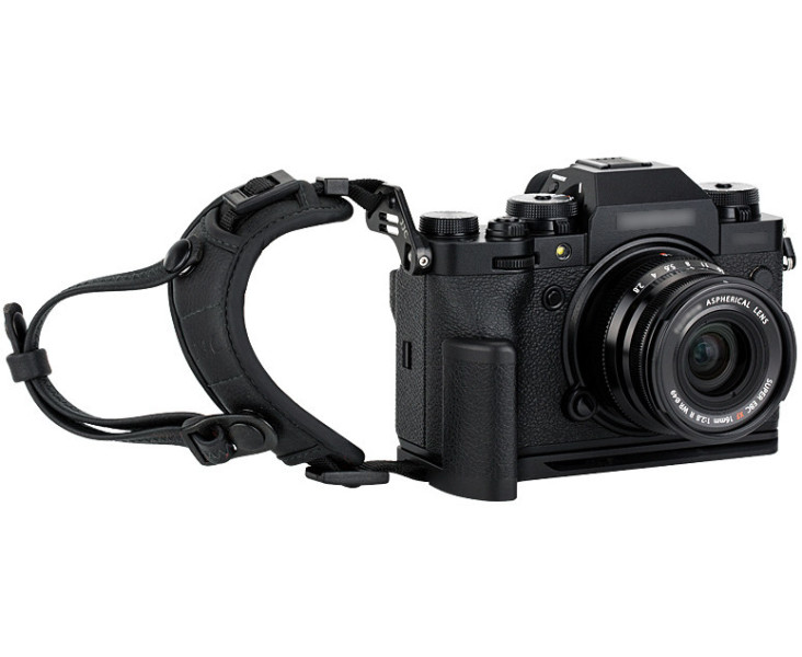 дополнительный хват для Fujifilm X-T4