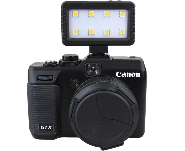 компактный видео свет