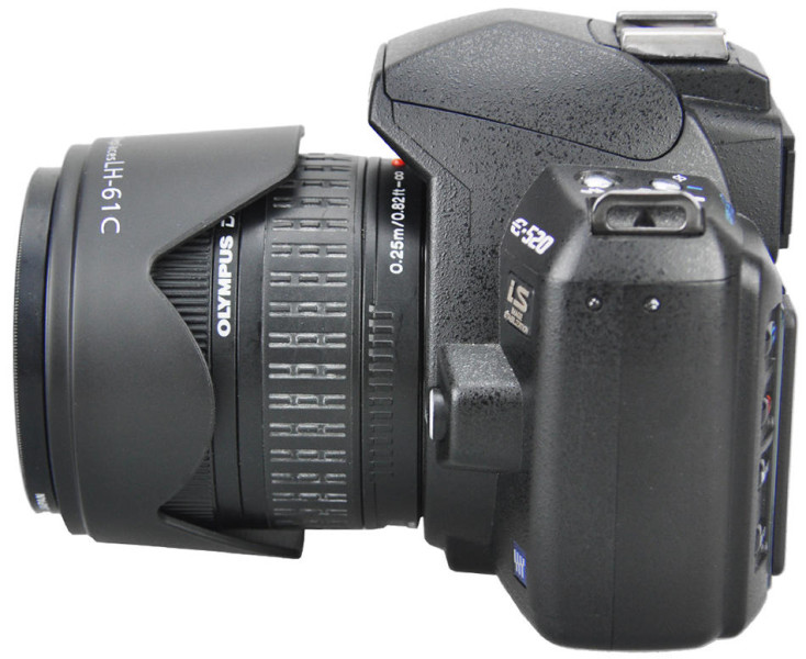 чёрная бленда для Olympus M.Zuiko Digital ED 75-300mm f/4.8-6.7