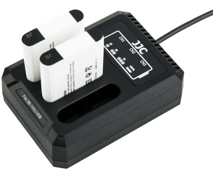 тройная зарядка для Ricoh DB-110