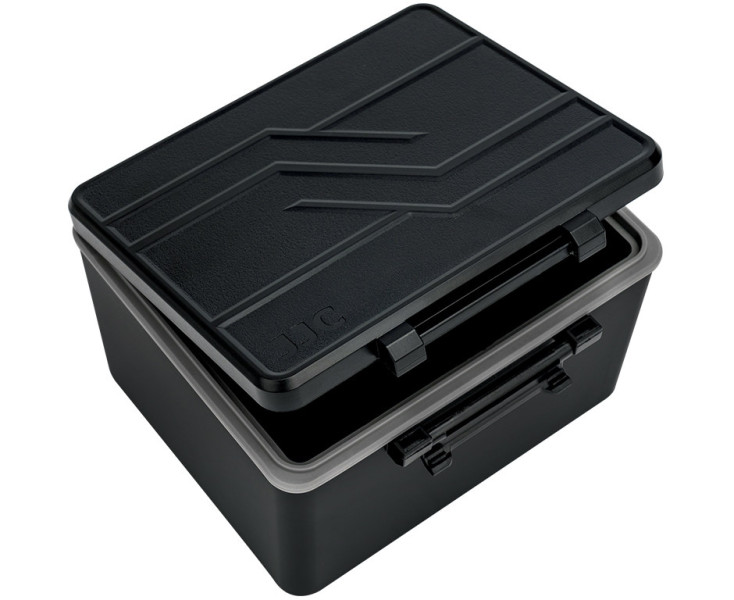 хранение двадцати AA аккумуляторов с тестером заряда