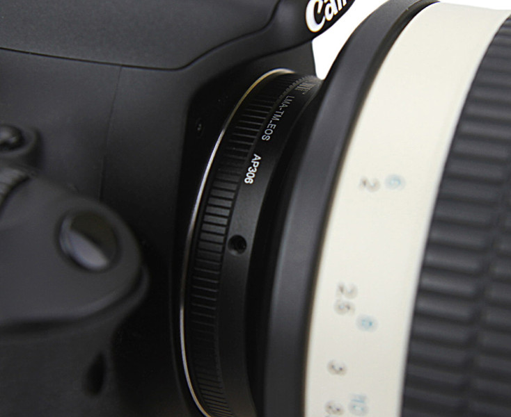 установить объектив T2-mount на Canon EF-S камеру