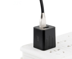 Сетевое зарядное устройство 2xUSB 5V 2.1A 10.5W (черный цвет)