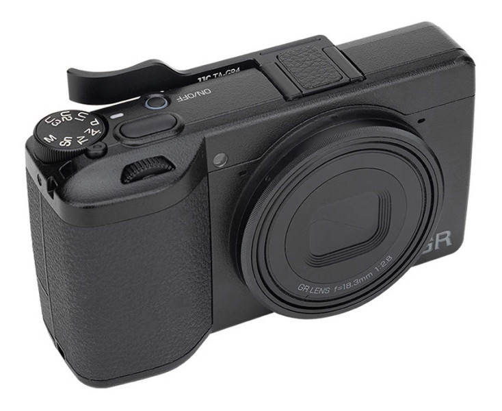 хват под большой палец Ricoh GR4
