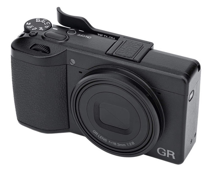 Ricoh GR IV Monochrome хват в горячий башмак