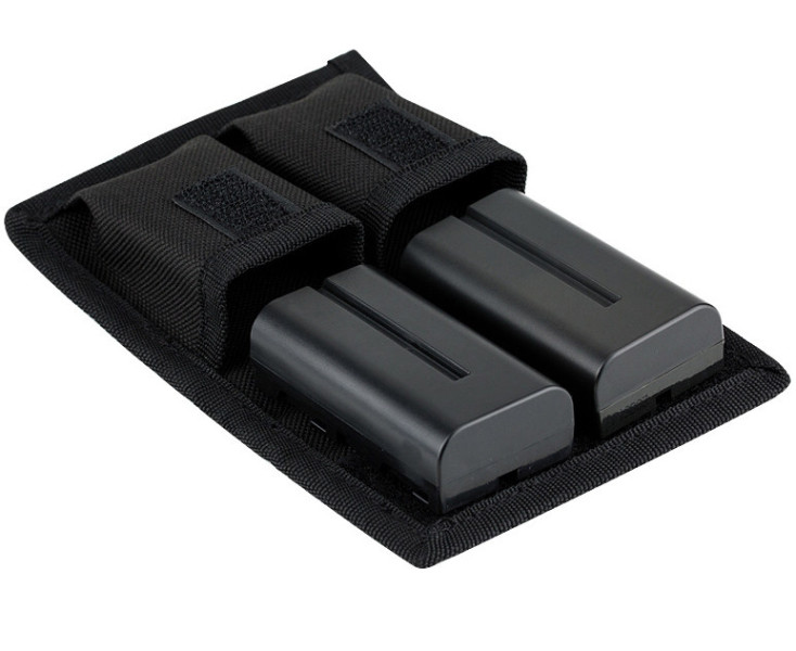 сумка поясная для аккумуляторов и карт памяти