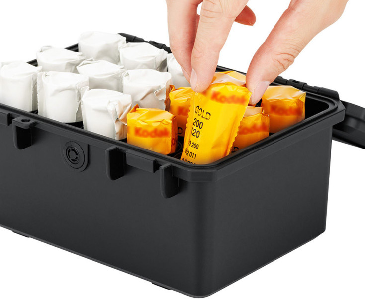 JJC JBC-15X120Защитный бокс на пятнадцать кассет среднеформатной фотоплёнки тип 120