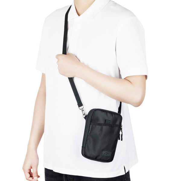 удобный чехол для пауэрбанка и смартфона чёрный