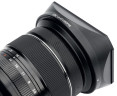 JJC LH-XF1680F4R Бленда для объектива Fujifilm XF 16-80mm f/4 R OIS WR с защитной крышкой