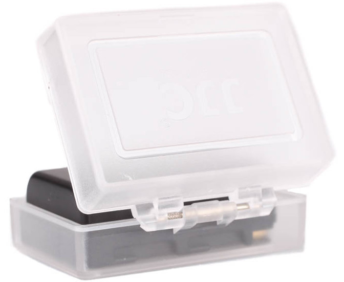 защита аккумулятора от удара и воды