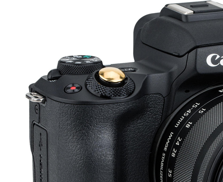 кнопка спусковая выпуклая на клей тёмное золото