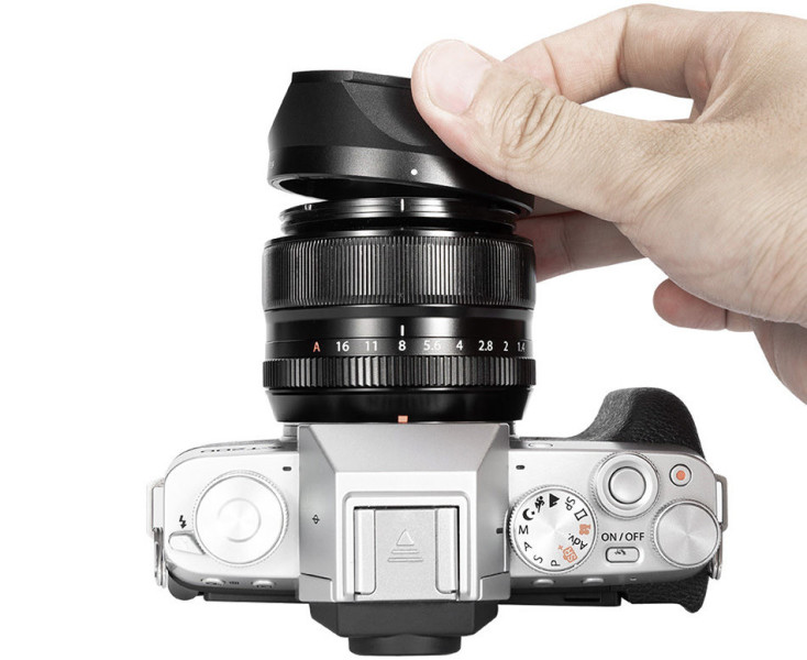 JJC LH-JXF35F14 Бленда объектива Fujifilm XF 35mm f/1.4 R с передней слайдерной крышкой