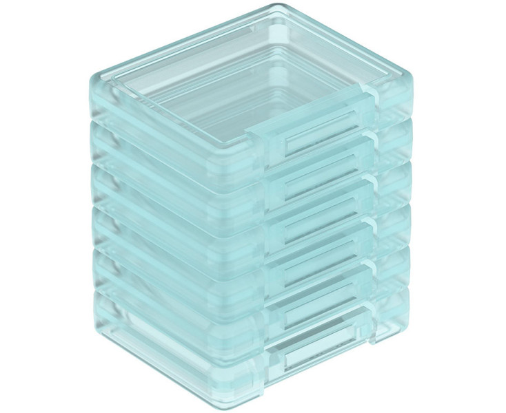 шесть компактных чехлов для CFexpress Type A