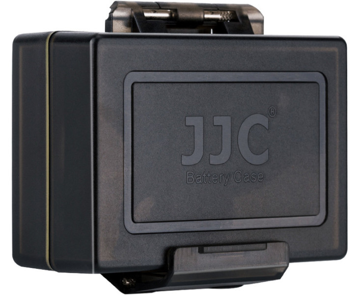 хранение аккумулятора и MicroSD карт памяти